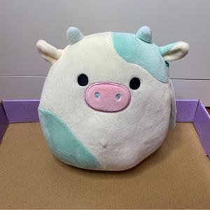 Squishmallow Belana the Cow 7"